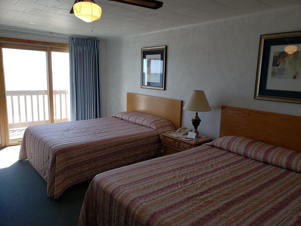 Algoma Beach Motel Exterior photo